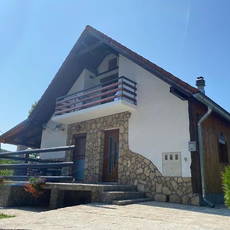 Plitvice Fairytale Bed & Breakfast พลิตวิชกา เยเซรา ภายนอก รูปภาพ
