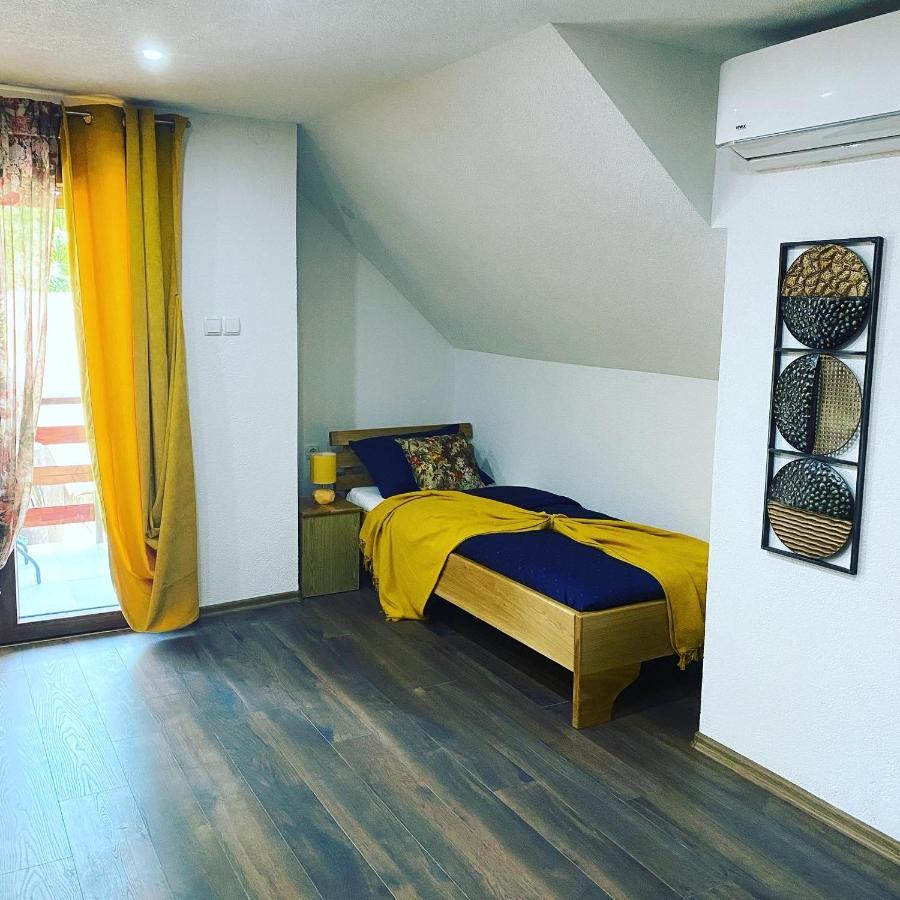Plitvice Fairytale Bed & Breakfast พลิตวิชกา เยเซรา ภายนอก รูปภาพ